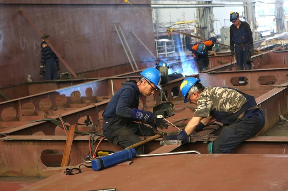 Pakistan Navy Fleet Tanker — Skilled Workforce — Pakistan Navy / Karachi Shipyard engineering project by FAST Engineering & Services — photo 2